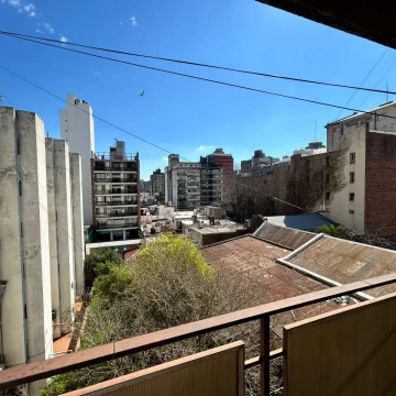 1789142947.jpg