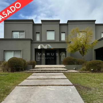 Casa  en Venta en Martindale, Pilar, G.B.A. Zona Norte