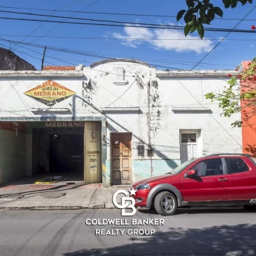 Casa a refaccionar en Mendoza 1700