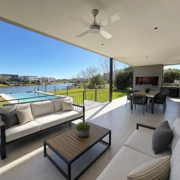 Casa en VENTA - Canton Golf a la laguna