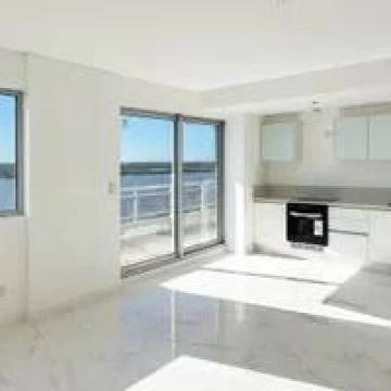ALQUILER DEPARTAMENTO 2 DORMITORIOS CON 2 COCHERAS, VISTA AL RIO EN PUERTO NORTE