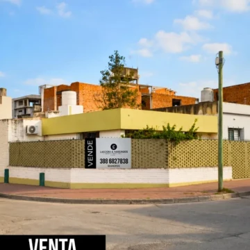 ⚫EN VENTA⚫ ESPECTACULAR CASA EN ESQUINA - Bº CIUDAD DE NIEVA
