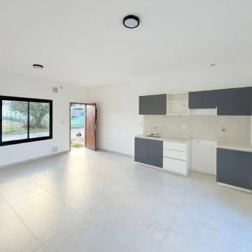 Vendo Duplex de un dormitorio en Docta , tres unidades Iguales A , B  y C