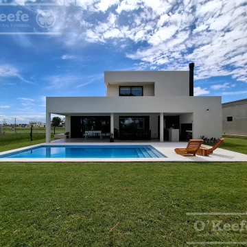 Casa en Venta 5 ambientes en Puerto Nizuc, Guillermo  Hudson , Berazategui