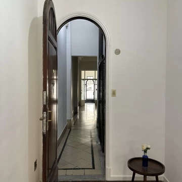 VENTA 3 amb + patio en zona facultades