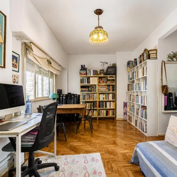 Departamento en venta dos ambientes con balcón  Piso 12  Apto Crédito y Profesional en Caballito