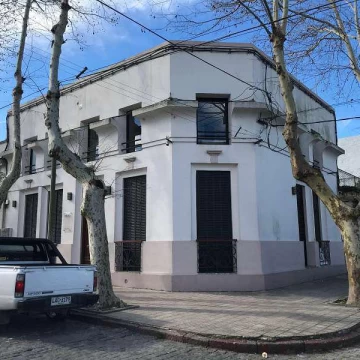 1 - Washington Barbot 154(Edificio FADO)-  Apto 102