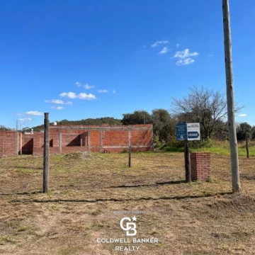 Terreno con construccion en venta 