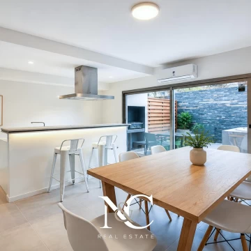 Departamento en venta en Pinamar 3 amb con patio y parrilla