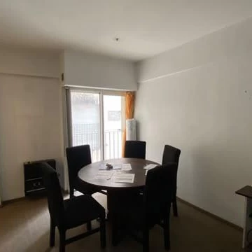 Oportunidad para Reciclar | 2 Ambientes   Cochera | Palermo