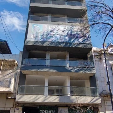 Venta edificio de 1 -3 y 4 amb en duplex - Almagro