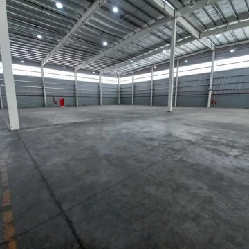 Depósito - Garin 2.225 m2 Cubiertos AAA