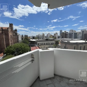 Alberdi - 2 Dorm - Balcon al frente
