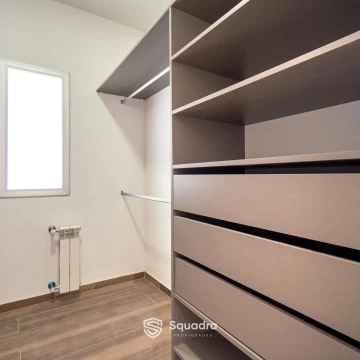 1789398835.jpg