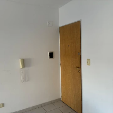 1789399038.jpg