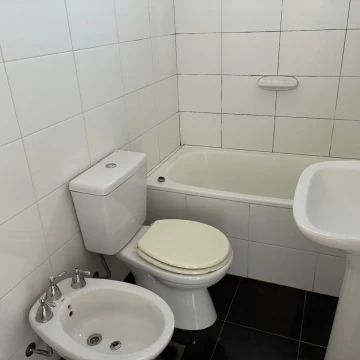 1789399042.jpg