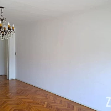 1789399637.jpg