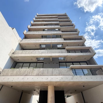 Venta departamento 2 ambientes en Morón - 5°B