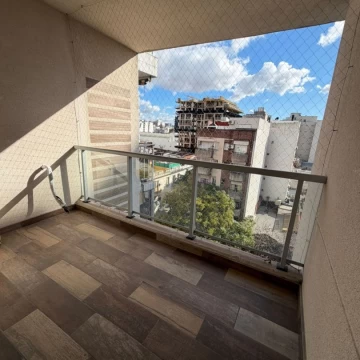 VENTA SEMIPISO DOS AMBIENTES BOEDO