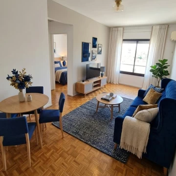 Departamento 2 Amb. Belgrano. Muy luminoso, Piso alto. 