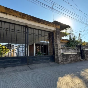 Casa en B° Jardín
