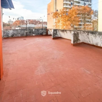 1789409560.jpg