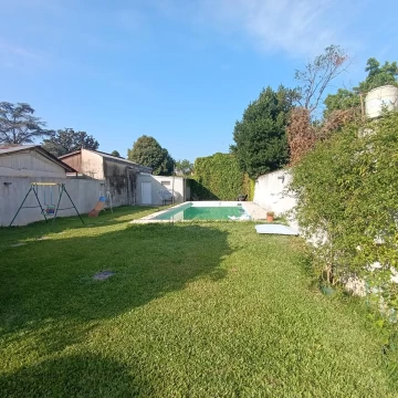 VENTA CASA 5 AMBIENTES DON TORCUATO PILETA LOTE 500MTS