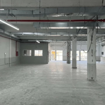 Depósito Galpón 1000 m2 en Alquiler Villa Lynch San Martín