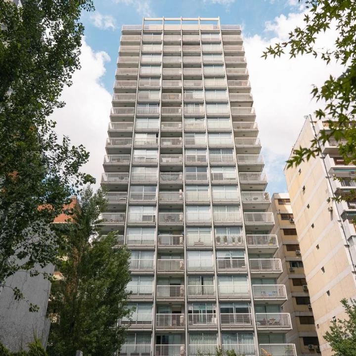 Excelente 2 ambientes en alquiler con cochera en Quartier del Polo - Las Cañitas.