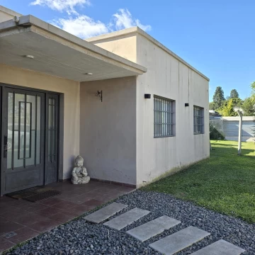 Casa Quinta en Venta - Francisco Alvarez