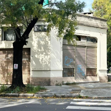 Casa en venta a reciclar o demoler | Villa Pueyrredón | Oportunidad Comercial