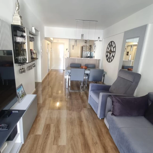 Departamento 3 Ambientes al frente en Caballito Norte