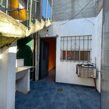 Vicente Lopez 2500