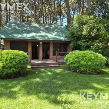 Venta Casa 6 ambientes en Mar Azul