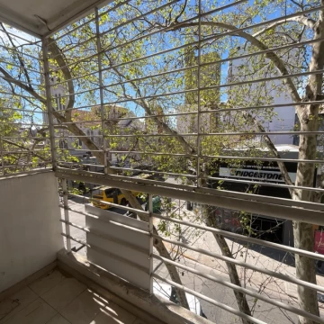 Departamento moderno, luminoso. Barrio Loudes. Proximo Bv. Oroño. Santiago 1208 Rosario