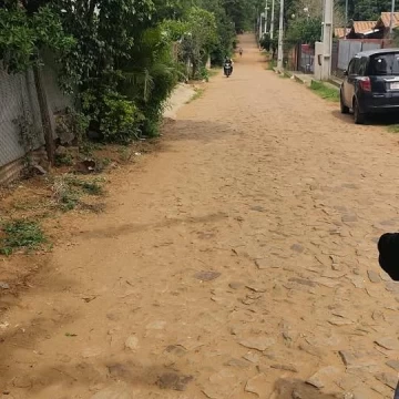 TERRENO EN MARIN KA´AGUY LUQUE S/ EMPEDRADO