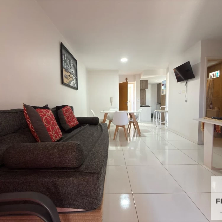 Vendo Departamento 1 dormitorio FRENTE B° Providencia. Calle 12 Octubre 1300
