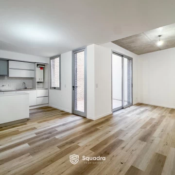 1789485196.jpg