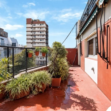 VENTA DEPARTAMENTO 4 AMBIENTES CON ESCRITORIO Y TERRAZA. SUCRE Y AV. LIBERTADOR