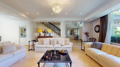 CASA EN VENTA | ABRIL CLUB DE CAMPO