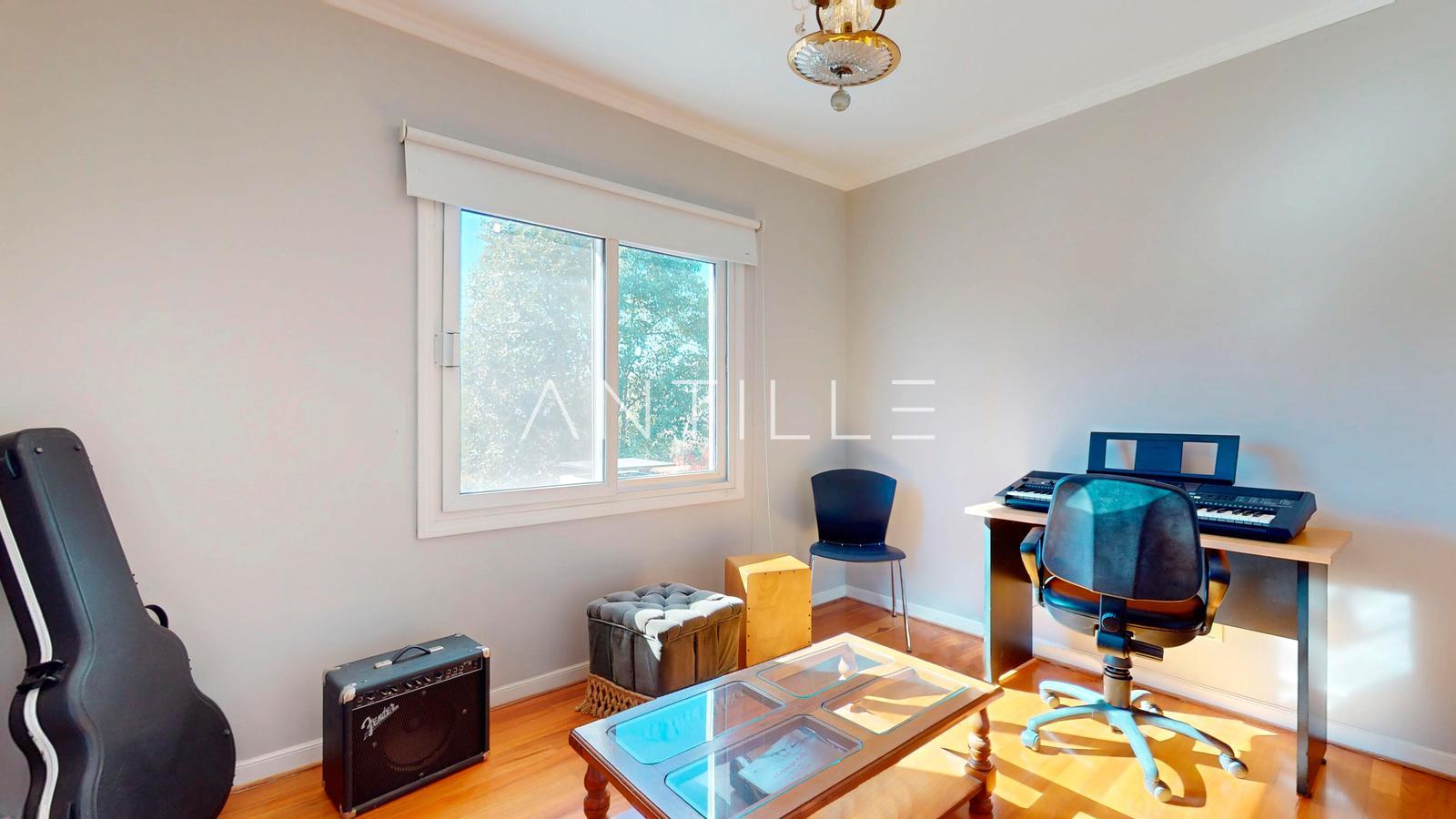 ESCRITORIO CASA EN VENTA EN ABRIL CLUB DE CAMPO, HUDSON