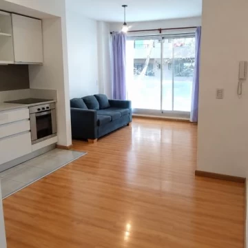 EXCELENTE DEPARTAMENTO EN ALQUILER 2 AMBIENTES AL FRENTE - VILLA CRESPO- 