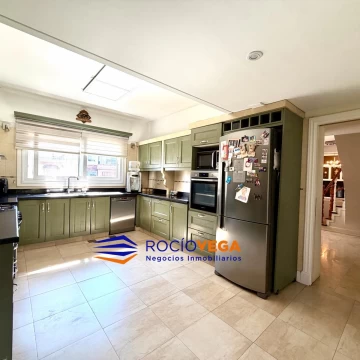 1789489461.jpg