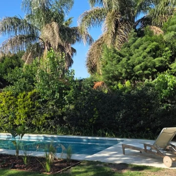 Casa en alquiler temporario Santa Maria de Los olivos, Panamericana Km34, 3 dorm, jardin y pileta