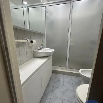 1789495393.jpg