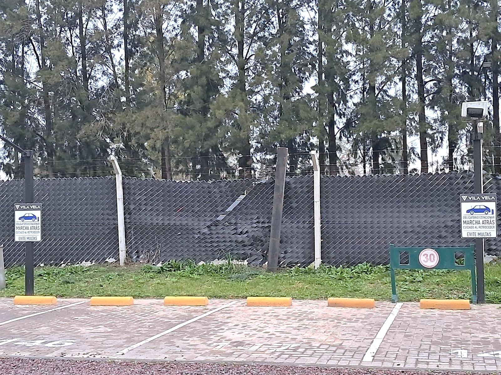 2DA COCHERA DESCUBIERTA