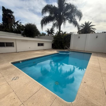 Departamento en venta de 3 amb con pileta y con cochera apto crédito 