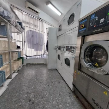 1789500430.jpg