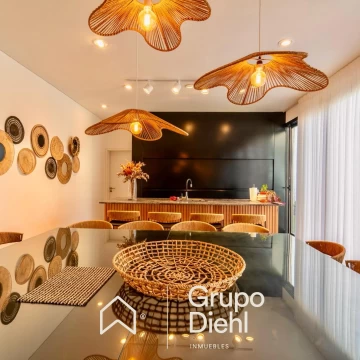 Casa de diseño EN VENTA en Santina Norte