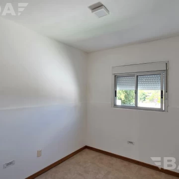 1789502768.jpg
